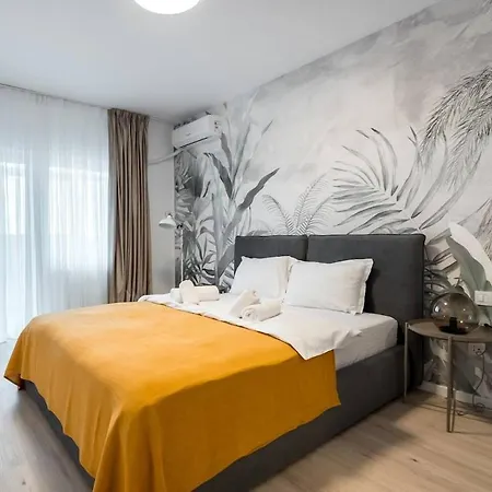 Heaven 2106 - Underground Parking & Self Check-in *