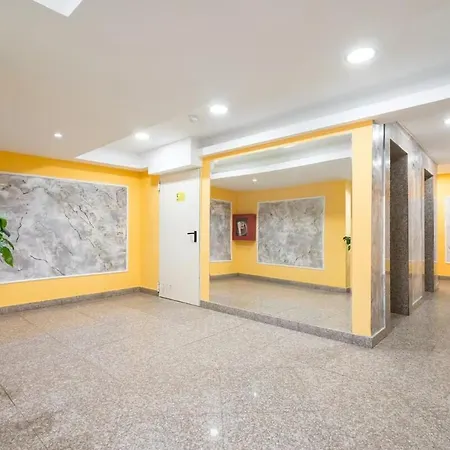 Heaven 2106 - Underground Parking & Self Check-in * Bucharest