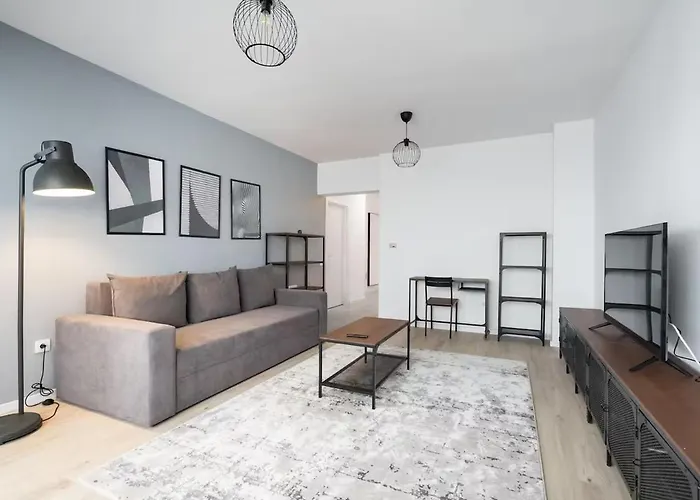 Heaven 2106 - Underground Parking & Self Check-in *